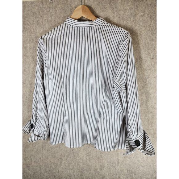 SPENSE PETITE White with Black Tan Silver Stripes Oversized Buttons Top Petite L - Picture 2 of 6